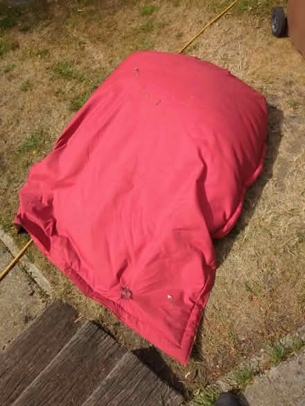 Photo of free Large bean bag (DA1) #1