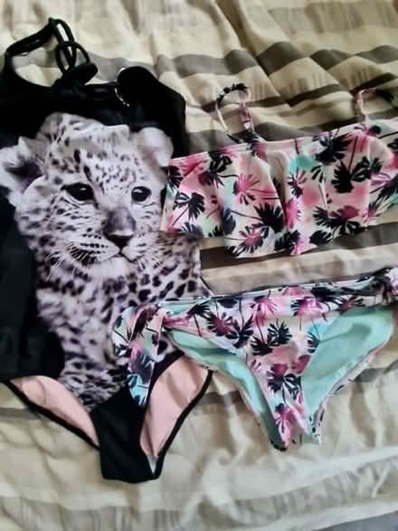 Photo of free 8-10yrs swim costume and bikini (Barton OX3) #1