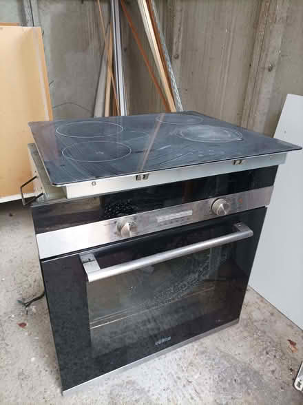 Photo of free Hob and Oven. Both Electric. (Cranford TW5) #2