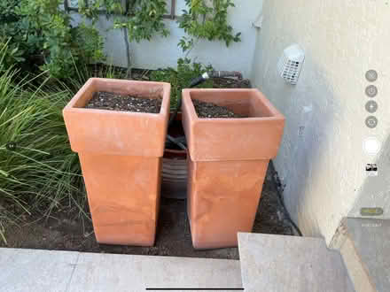 Photo of free Terra cotta planters (Los Gatos) #1