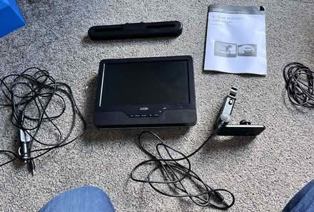 Photo of free In car DVD player with all mounts and cables - one screen (Hutton PR4) #2