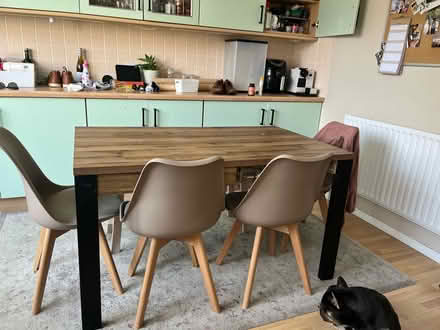 Photo of free Dining room table (EN2) #2