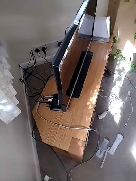 Photo of free TV table (Steyning BN44) #2