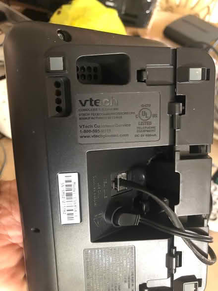 Photo of free Misc electron2-cordless phones,etc (l5b) #1