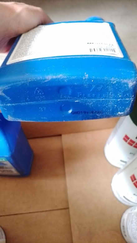 Photo of free Phosphoric+Heavy-duty acid cleaner (Between West Linn and Tualatin) #3