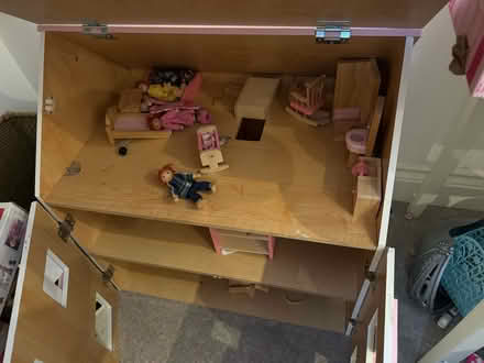 Photo of free Wooden dolls house (Chislehurst) #2