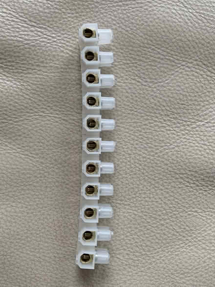 Photo of free Wire block terminals (Odd Down) #2