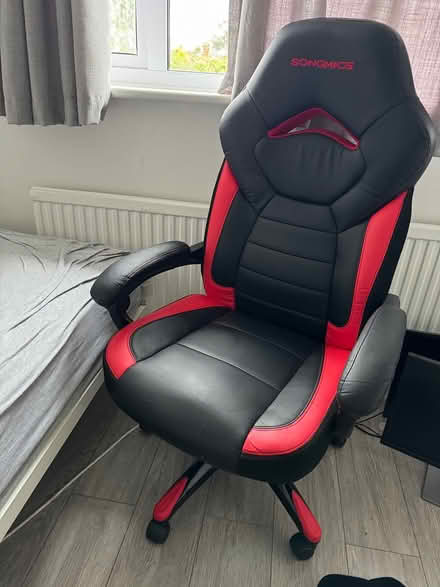 Photo of free Gaming chair (HP15 Holmer Green) #1