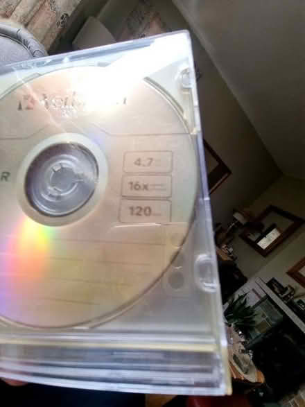 Photo of free Recordable / inscriptible DvDs (Barnard's Green WR14) #3