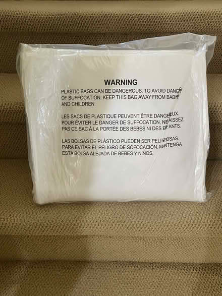 Photo of free King size mattress cover (Bayview and Sheppard) #1
