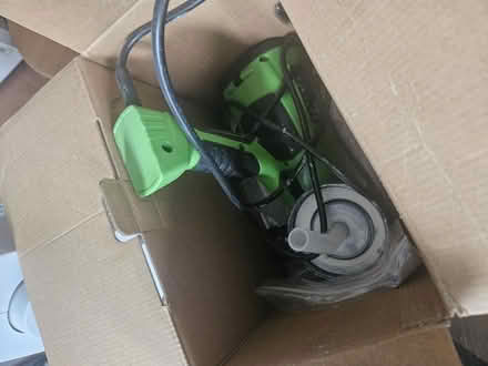 Photo of free Ginour Spray paint gun (Camberwell) #3