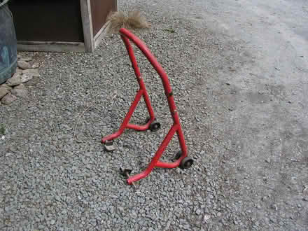 Photo of free Motorbike stand (Much Cowarne HR7) #1
