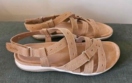 Photo of free Women's sandals (Wallingford) #4