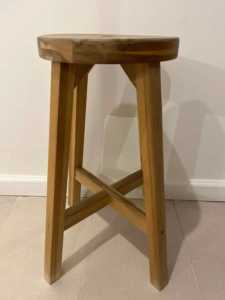 Photo of free Wooden stool (Metropolitan - Lorimer Station) #1