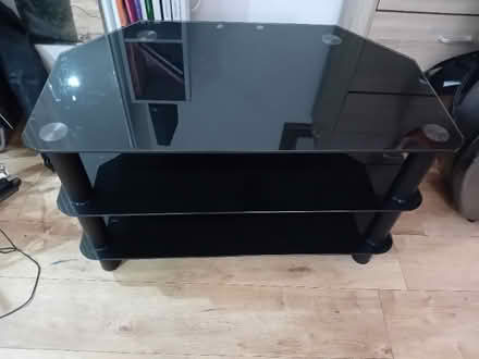Photo of free TV stand (New Malden KT3) #1