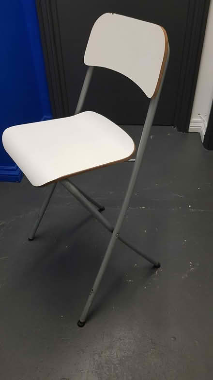Photo of free folding stool (M15 Hulme) #1