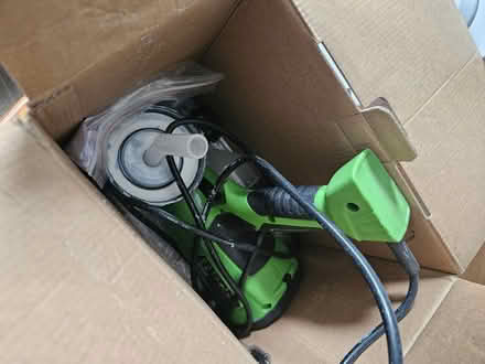 Photo of free Ginour Spray paint gun (Camberwell) #2