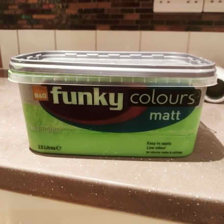 Photo of free Grasshopper green Matt emulsion paint (Weston) #1