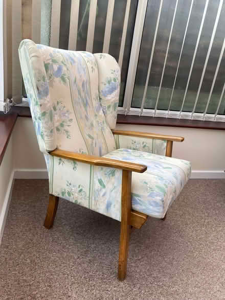 Photo of free Lounge/ Conservatory chair (Longton PR4) #2