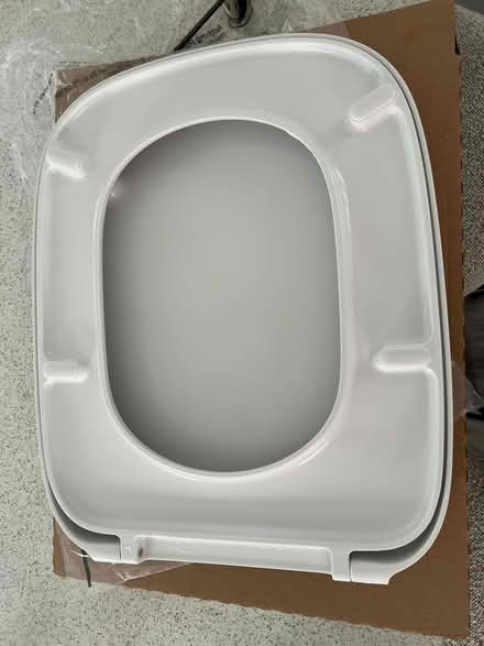 Photo of free 3 x Roca Debba Toilet Seats (Maldon Wick CM9) #1