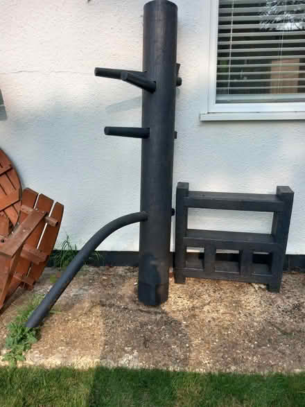 Photo of free Wing Chun Dummy (Croydon) #1