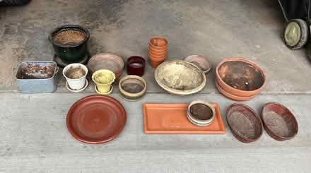 Photo of free Assorted flower pots and planters (Wonderland Hill, Boulder) #1