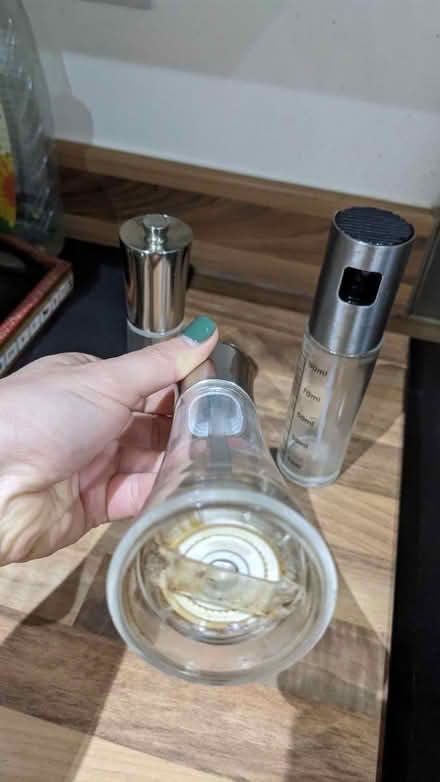 Photo of free Salt, pepper and oil containers (AL1 st Albans station) #3