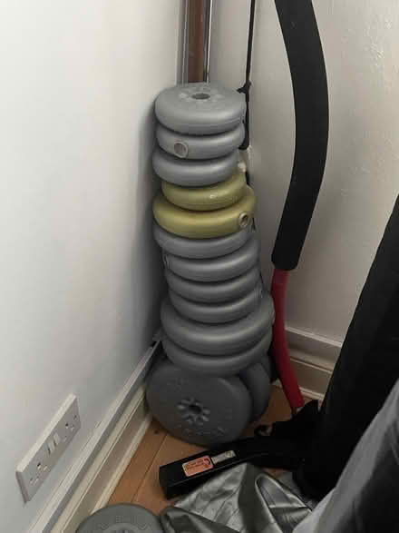 Photo of free Free weights (Burgh Heath KT18) #2