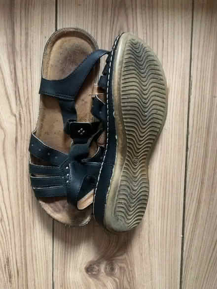 Photo of free Women’s sandals (Dalry EH11) #2