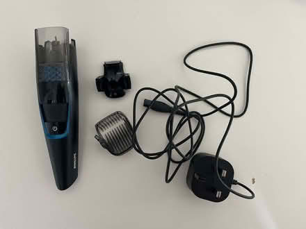 Photo of free Phillips BT702 Vacuum Trimmer - MISSING CLIPPER HEAD (Botley OX2) #1
