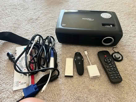 Photo of free Projector (Sherman Oaks Ca) #1