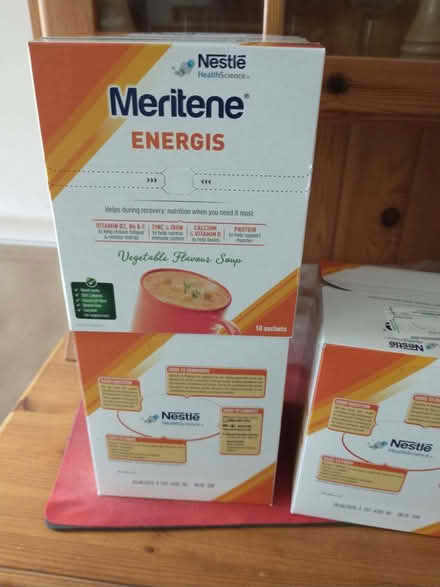Photo of free Meritene instant vegetable soup, box of 10 sachets (Wolverton MK12) #1