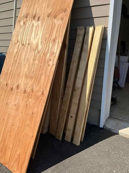 Photo of free Miscellaneous wood (Pittstown) #1