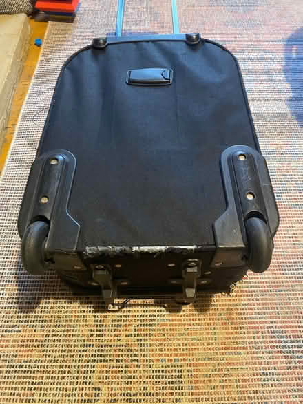 Photo of free Cabin suitcase (Alstone GL51) #2