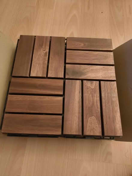 Photo of free Runnen clip-on tiles (IKEA) x5 (Southwark Park) #1