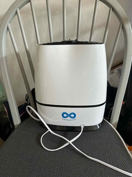 Photo of free Everlasting Comfort Humidifier (Clinton MA) #2