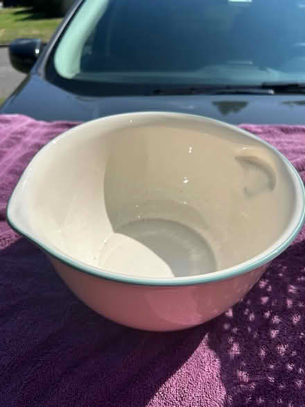 Photo of free Large Pfaltzgraff Mixing Bowl (Middletown, NJ) #1