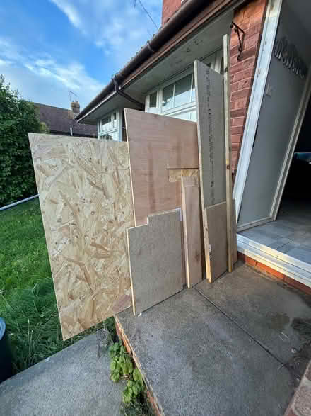 Photo of free Off cuts (South Tonbridge TN9) #1