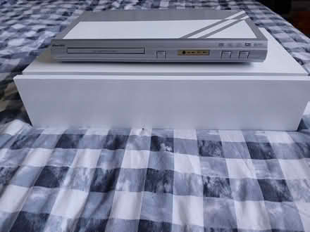 Photo of free Dvd player with floating shelf (Havant PO9) #1