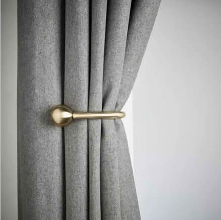 Photo of One curtain holdback (Castle Ward Lancaster) #1