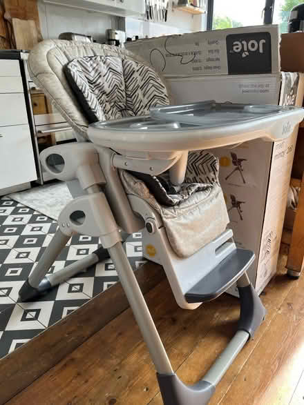 Photo of free Baby high chair Joie (SW16 Norbury) #1