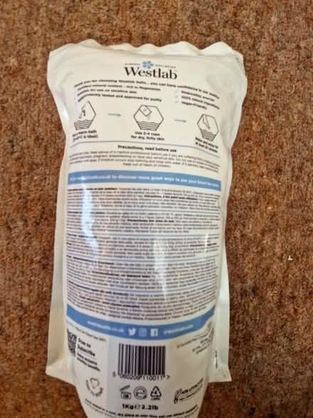 Photo of free Unopened bath salts 1kg (Epping CM16) #2