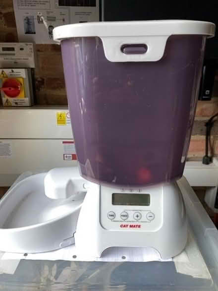 Photo of free Car feeder (Forest Row RH18) #1