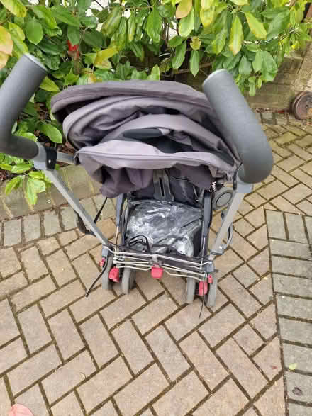 Photo of free Silver cross folding buggy and rain cover (Epping CM16) #2