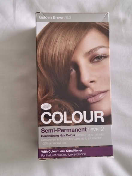 Photo of free Boots 'Golden Brown' hair colour (Blackwell RH19) #1