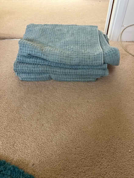 Photo of free 5 Bath towels (Minchinhampton) #1