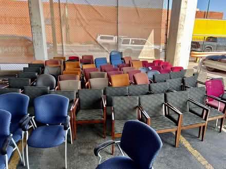 Photo of free Desk & Side Chairs (Chicago) #2