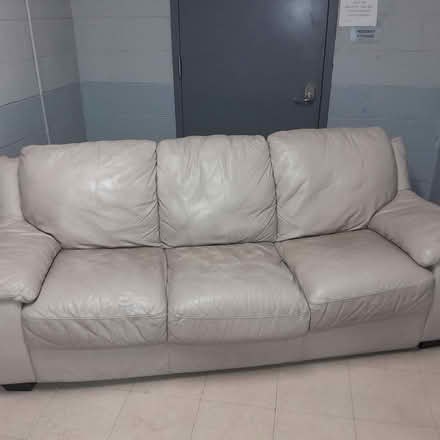 Photo of free Big Leather couch (1531 Pine Saint louis) #1