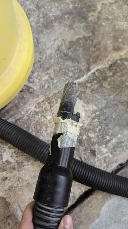 Photo of free Karcher vacuum cleaner (Stalybridge, SK15) #3