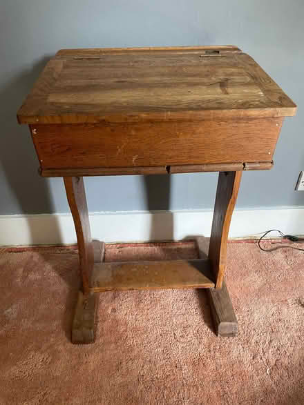 Photo of free Victorian school desk (Kings Furlong RG21) #1